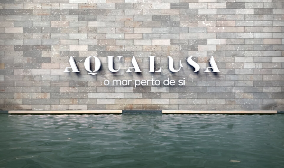 Simulação do logótipo da Aqualusa sobre uma parede